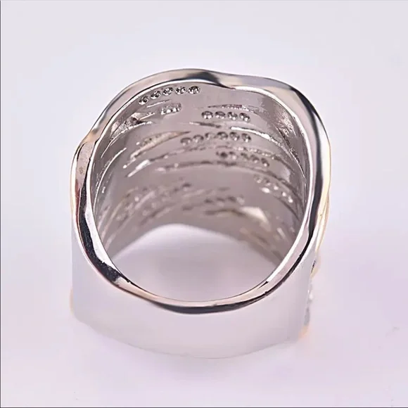 New Women’s Two Tone 925 Silver Diamond Ring - Picture 4 of 6